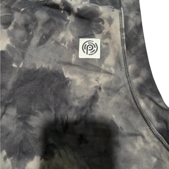 Pruvit Ketone Black and Gray Tank Top - Picture 2 of 7